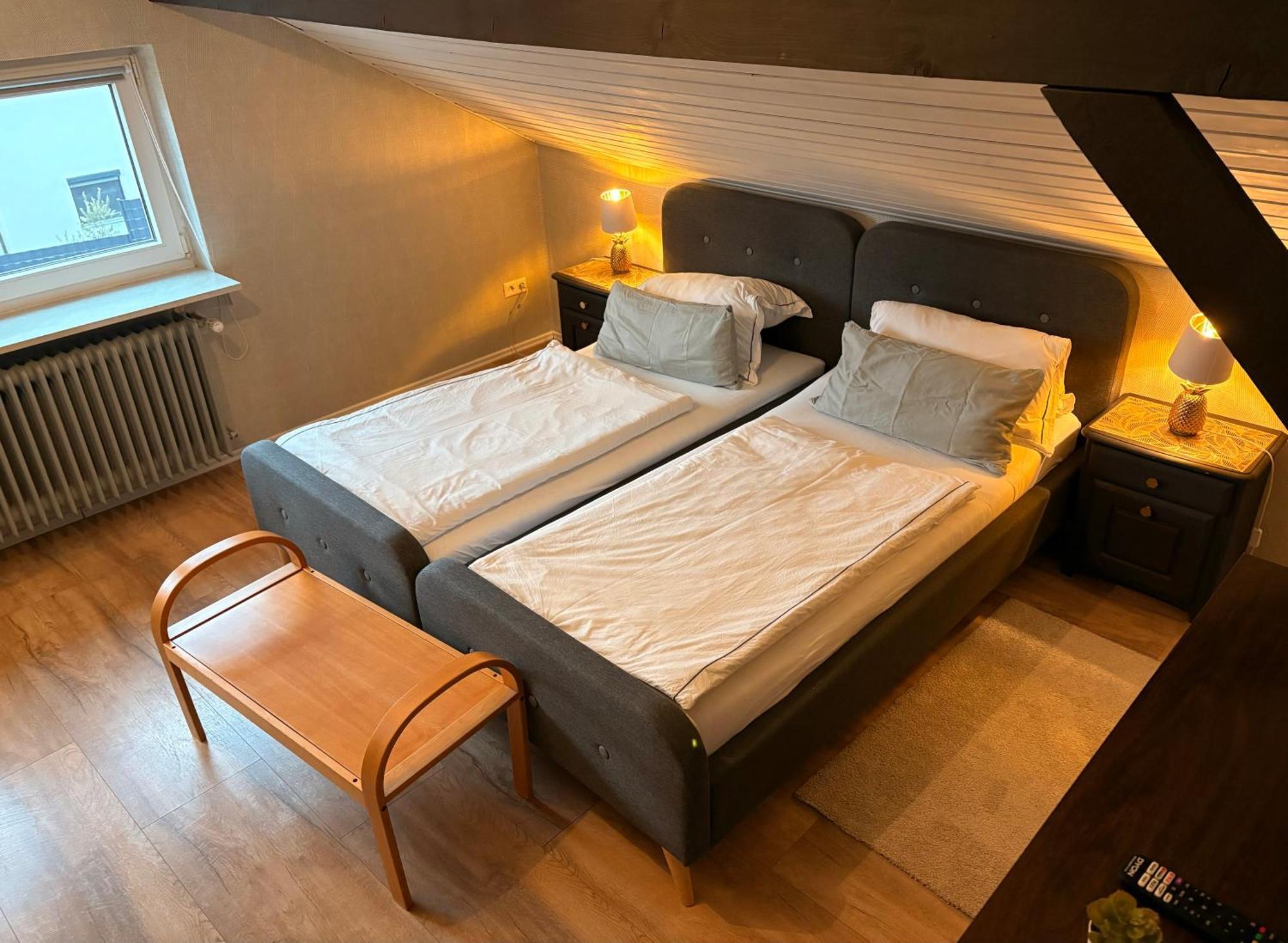 Relaxstay - Maisonette - Smart-Tv- Wifi Dielheim Buitenkant foto